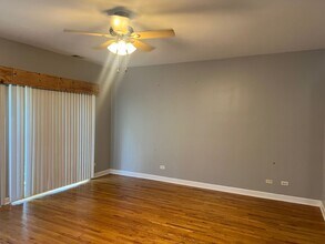 2515 W Harrison St in Chicago, IL - Building Photo - Building Photo