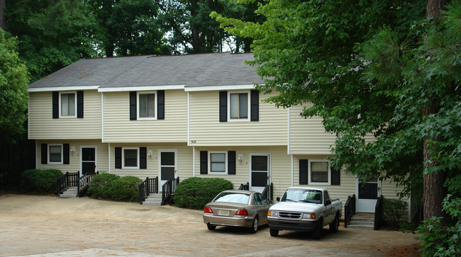 908 Hearthridge Rd in Raleigh, NC - Building Photo - Building Photo