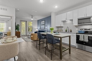 NOVO New Hampstead in Bloomingdale, GA - Building Photo