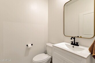 13330 E Sunflower Ln in Florence, AZ - Building Photo - Building Photo