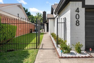 408 Sycamore Ln in Euless, TX - Building Photo - Building Photo