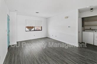 1305 Christopher Cir in Urbana, IL - Building Photo - Building Photo