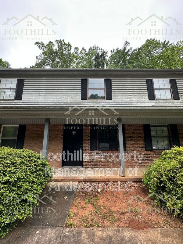 property at 119 Woodland Dr