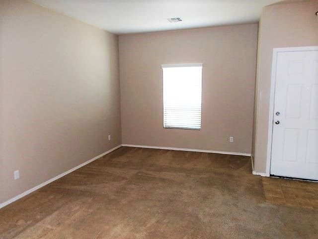 17321 W Tara Ln in Surprise, AZ - Building Photo - Building Photo