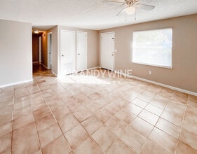 10847 Bahia Dr in Jacksonville, FL - Building Photo - Building Photo