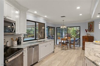 2259 Queens Way in Naples, FL - Building Photo - Building Photo