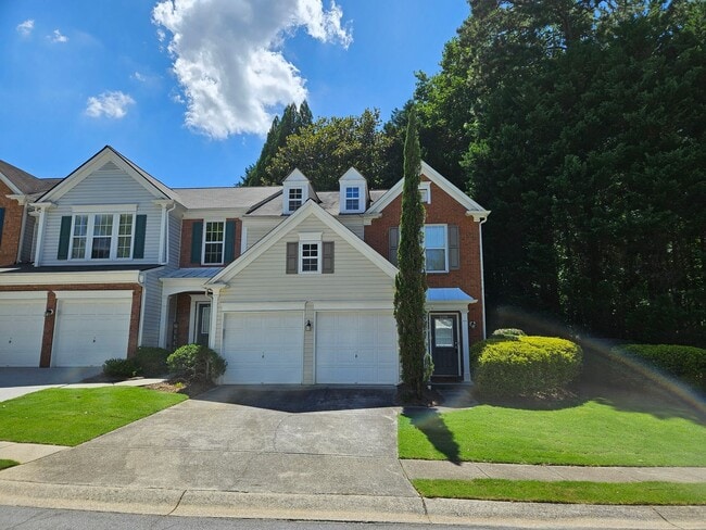 property at 4209 Royal Regency Cir