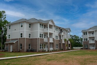 Garden Oaks in Beaufort, SC - Foto de edificio - Building Photo