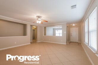 18211 Hammondsport Ln in Cypress, TX - Foto de edificio - Building Photo