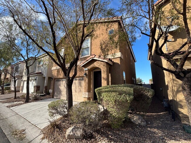 8282 Time Machine Ave in Las Vegas, NV - Building Photo - Building Photo