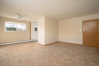 4224 W 20th St in Cleveland, OH - Building Photo - Interior Photo