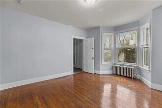 48 Tecumseh St, Unit 1 in Providence, RI - Building Photo - Building Photo