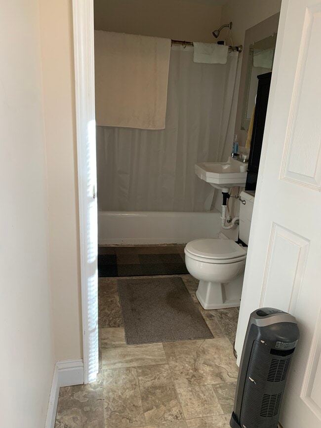 214 S George St in Petal, MS - Building Photo - Building Photo