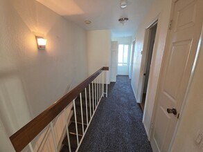 960 South Ave in Gustine, CA - Building Photo - Building Photo