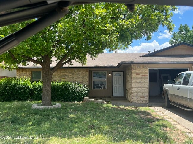 property at 5513 2nd St