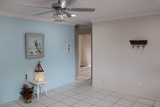 6100-6104 4th Ave S in St. Petersburg, FL - Building Photo - Building Photo