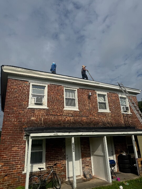 699 Harding St in Petersburg, VA - Foto de edificio