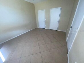 13328 Summerton Dr in Orlando, FL - Building Photo - Building Photo