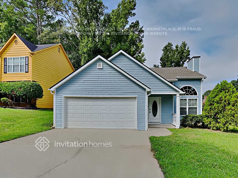 4318 Morningside Dr in Powder Springs, GA - Building Photo