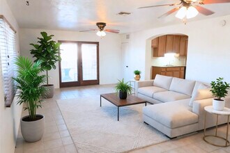 720 E Brenda Dr in Casa Grande, AZ - Building Photo - Building Photo