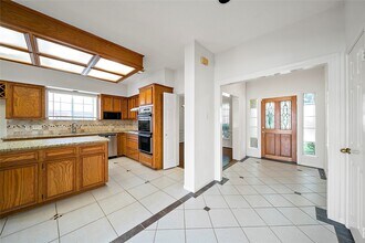1711 S Medio River Cir in Sugar Land, TX - Building Photo - Building Photo