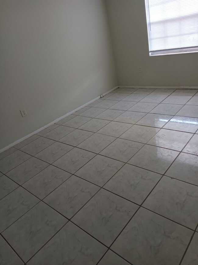 1424 Holden Ave in Orlando, FL - Building Photo - Building Photo