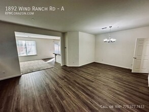 1892 Wind Ranch Rd in Reno, NV - Building Photo - Building Photo