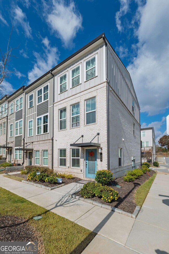 313 Skylar Way SE in Atlanta, GA - Building Photo - Building Photo