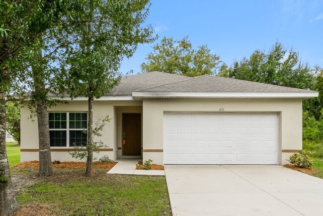 property at 670 Basingstoke Ct