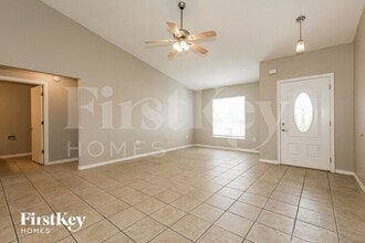 7976 Indian Heights Dr in Lakeland, FL - Building Photo - Building Photo
