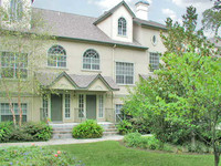 Plaza At River Oaks in Houston, TX - Foto de edificio - Building Photo