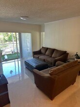 11787 W Atlantic Blvd in Coral Springs, FL - Foto de edificio - Building Photo