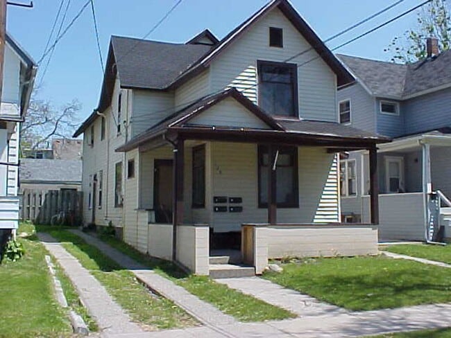 Building Photo