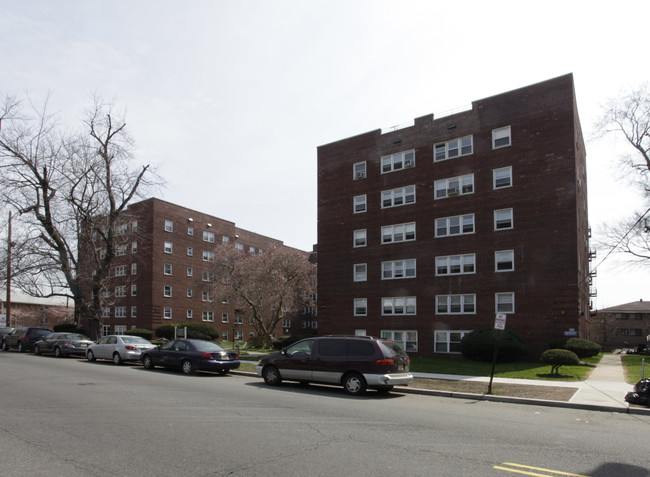 Hancock House in Elizabeth, NJ - Foto de edificio - Building Photo