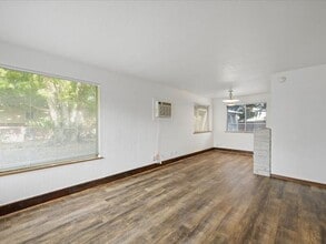 2620 W Clearwater in Kennewick, WA - Building Photo - Building Photo