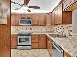 10143 Mangrove Dr in Boynton Beach, FL - Building Photo - Building Photo
