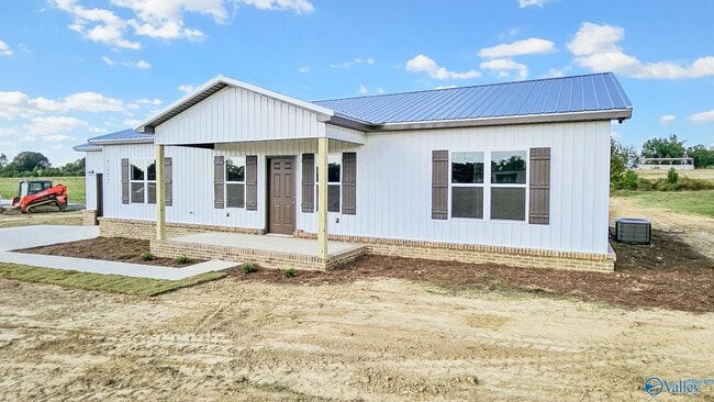 property at 9257 Stanford Rd