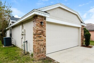 2630 Cahill Way in Lake Mary, FL - Building Photo - Building Photo