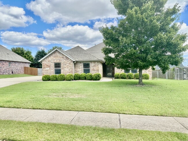 property at 5811 S 67th St