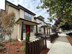 314 E 12th Ave in Eugene, OR - Foto de edificio - Building Photo