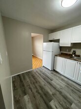 Parkhill in Peterborough, ON - Building Photo - Building Photo