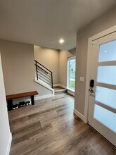 4179 SE 68th Ave in Hillsboro, OR - Building Photo - Building Photo