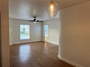 1853 W Main St in Houston, TX - Building Photo - Building Photo