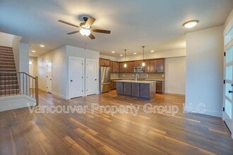 2940 NW 16th St in Battle Ground, WA - Building Photo - Building Photo