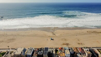 32 16th St in Hermosa Beach, CA - Building Photo - Building Photo