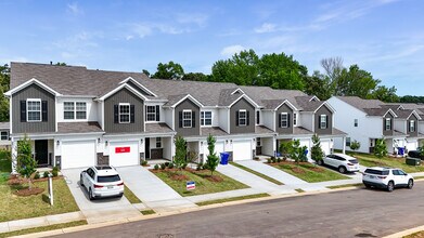 717 McKissick Dr in Reidville, SC - Building Photo - Building Photo