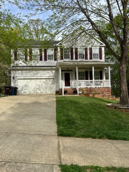 916 Country Club Dr in Durham, NC - Building Photo