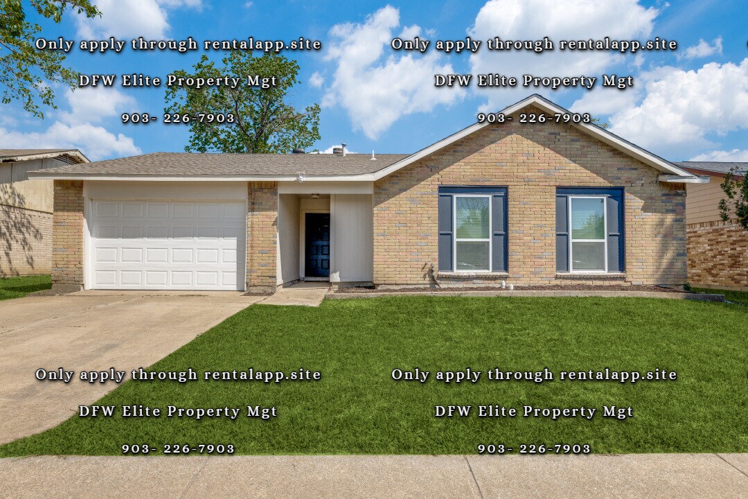 1417 Kitty Hawk Dr in Arlington, TX - Building Photo