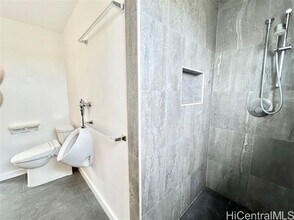 748 Luawai St in Honolulu, HI - Building Photo - Building Photo