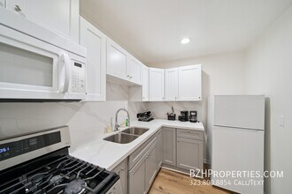 1165 W 38th St in Los Angeles, CA - Building Photo - Building Photo